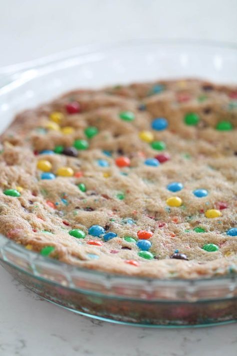 Easy M&M Cookie Pie Recipe (Family Favorite Dessert) Cookie Pie Recipe, Scoop Of Ice Cream, M M Cookies, Favorite Dessert, Cookie Pie, Chewy Cookie, Yummy Desserts, Delicious Chocolate, Vegetarian Chocolate