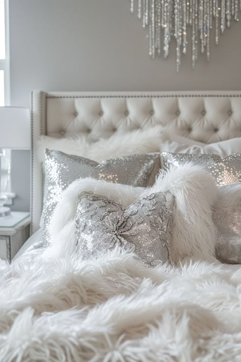 Silver Glam Bedroom, White Glam Bedroom, Sparkly Bedroom, Vanilla Bedroom, Silver Bedroom Ideas, White And Silver Bedroom, Silver Bedroom Decor, Silver Room, Silver Bedroom