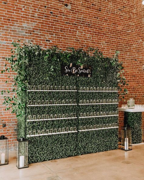 PropHouse Birmingham on Instagram: “No champagne problems here! 🥂 C H E E R S to a BEA-UT-IFUL Friday ✨. Boxwood Champagne Wall :: available at PH. #prophousebham Planner:…” Boxwood Champagne Wall, Brand Activation Ideas, Activation Ideas, Champagne Wall, Wall Green, Racquet Club, Champagne Problems, Brand Activation, Wall Flowers