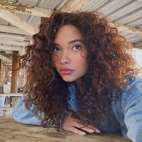 Ashley Moore (@ashley_moore_) • Instagram photos and videos Rose Granger Weasley, Biracial Women, Girly M Instagram, Ashley Moore, Rose Vans, Fayetteville North Carolina, Space Cowgirl, Targaryen Aesthetic, Makeup Pictures