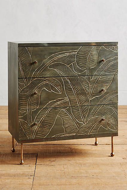 Diy Kast, Hall Console, Three Drawer Dresser, Luxury Decoration, Diy Furniture Bedroom, Into The Wood, Wooden Cabinet, Carved Furniture, Diy Dresser