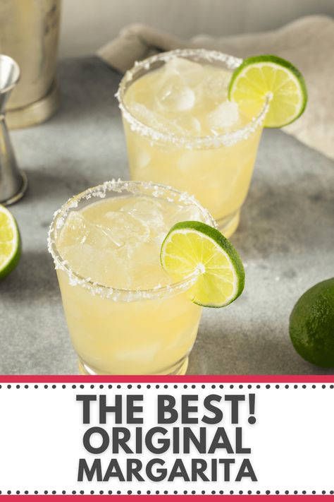 This original margarita recipe is a true classic. There is nothing like a good Margarita to help kick off the weekend.  Especially when they are a little sweet, a little tart and a little salty.  That’s why I adore this drink. Sweet Margarita Recipe, Original Margarita Recipe, Margarita Flavors, Classic Tequila Cocktails, Cosmopolitan Cocktail Recipes, Best Margarita, Bartender Drinks Recipes, Best Margarita Recipe, Classic Margarita Recipe