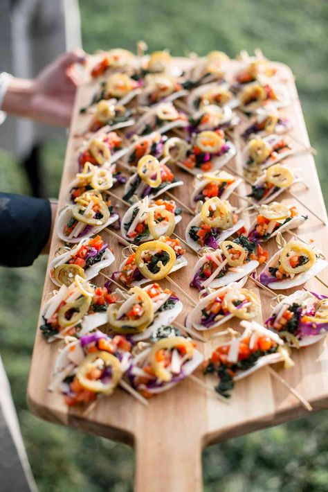 Garden Party Catering Ideas, Garden Party Canapes, Urban Garden Party, Garden Wedding Buffet, Garden Party Food Buffet, Garden Party Menu Ideas, Garden Party Foods, Garden Party Food Ideas, Garden Party Buffet