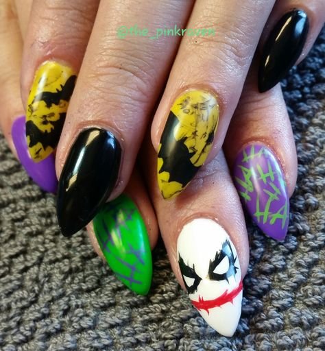 The Joker Nails Designs, Superhero Nail Art, Dc Nail Art, Batman Inspired Nails, Joker Acrylic Nails, Joker Inspired Nails, The Joker Nails, Batman Acrylic Nails, Nerdy Nail Art