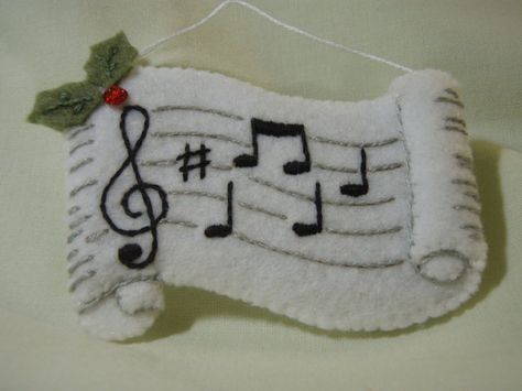 Music Ornaments, Christmas Felt, Felt Christmas Decorations, Felt Ornament, Drummer Boy, Felt Patterns, Felt Decorations, Felt Christmas Ornaments, Musical Notes