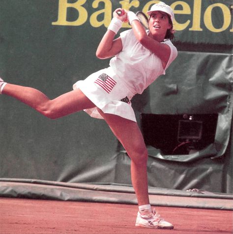 Jennifer Capriati (USA) 🥇 Singles • Barcelona 1992 Olympics #tennis Tennis Olympics, Jennifer Capriati, Olympic Athletes, Olympic Sports, Action Poses, Summer Olympics, Vintage Sports, Olympic Games, Sports Team