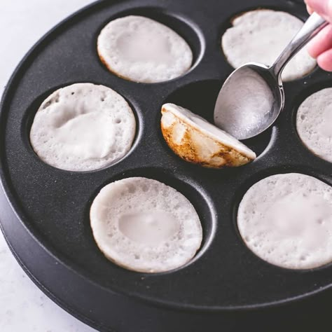 Thai Coconut Pancakes (Kanom Krok) | Inquiring Chef Thai Coconut Pancakes Recipe, Thai Coconut Pancakes, Thai Snacks, Coconut Pancakes, Cooking Jasmine Rice, Laos Food, Thai Coconut, Thai Street Food, Food Snack