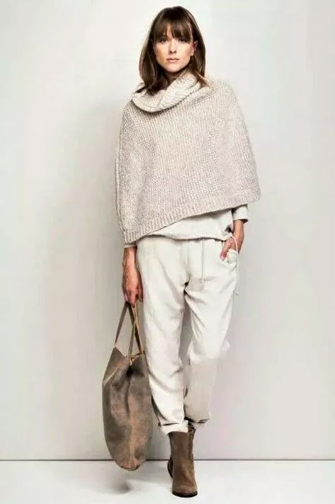 Mode Casual, Cooler Look, 가을 패션, Mode Vintage, Fashion Mode, Knitting Ideas, Ponchos, Knitting And Crochet, Winter Style