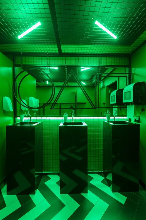 Neon Industrial Interior Design, Club Toilet Design, Cyberpunk Design, Clothing Store Interior, Nightclub Design, Music Studio Room, Public Bathrooms, Boarding House, Room Tiles