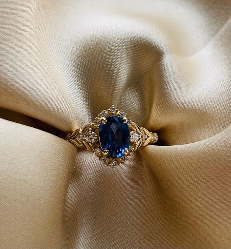 Blue sapphire rings