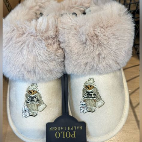 Dicembre Vibes, Ralph Lauren Slippers, Polo Ralph Lauren Bear, Gifts Board, Ralph Lauren Bear, Polo Ralph Lauren Shoes, Wishlist Ideas, Blue Slippers, Moccasins Women