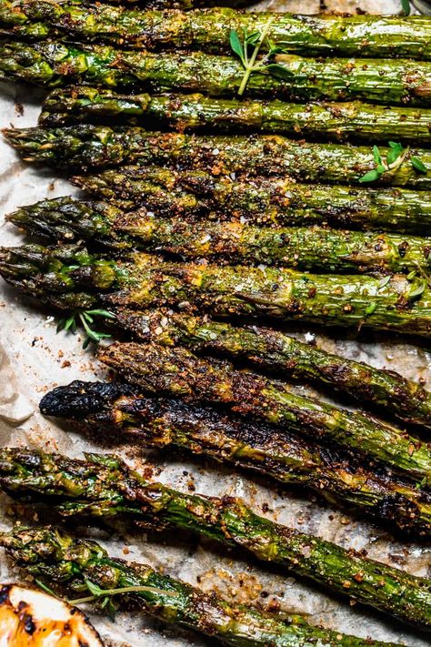 Traeger Asparagus (Smoked Asparagus on the Grill) - Platings + Pairings Traeger Asparagus, Smoked Asparagus, Asparagus On The Grill, Sous Vide Asparagus, Smoked Vegetables, Easy Asparagus Recipes, Best Vegetable Recipes, Grilled Asparagus Recipes, Vegetable Casserole Recipes