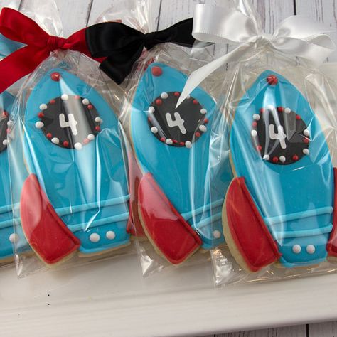 Spaceship Rocketship Cookies - 12 Decorated Sugar Cookie Favors Galaxy Party, Shipping Cookies, Space Theme Party, Astronaut Birthday, Rocket Ship, Bunny Cookies, Outer Space Birthday, Space Birthday Party, Cookie Favors