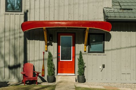 Crafting a Theme Awning Over Door, Scott Mcgillivray, Ontario Cottages, Chic Shack, Cabin Theme, Dark Trim, Fishing Cabin, Cabin Exterior, Cabin Lodge