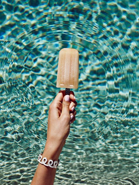 Bon Apetit Summer Editorial: Pool Party on Behance Pool Party Fashion, Summer Editorial, Super Party, No Bad Days, Summer Pool Party, Fashion Photography Inspiration, Summer Pool, Fashion Photography Editorial, Summer Photos