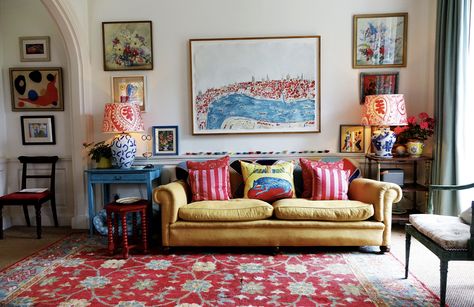 Cath Kidston is the Color Queen - Colorado Homes & Lifestyles Bohemian Eclectic Decor, Paradise House, Cotswold House, Anna Spiro, Kitchen Sitting Room, White Ceramic Lamps, Colorful Rooms, Airy Room, Colourful Home