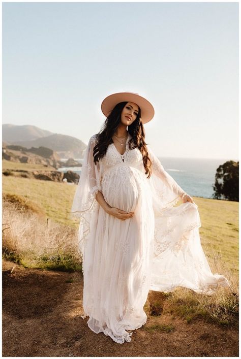 Big Sur Cliffside Beach Maternity Photos - maddisonrosephotography.com Maternity Kimono Outfit, Maternity Dress Photography, Maternity Photo Dresses, Maternity Shoot Dresses, Boho Maternity Photos, Maternity Photography Poses Outdoors, Maternity Dresses Photography, Maternity Photo Outfits, Maternity Photography Poses Couple