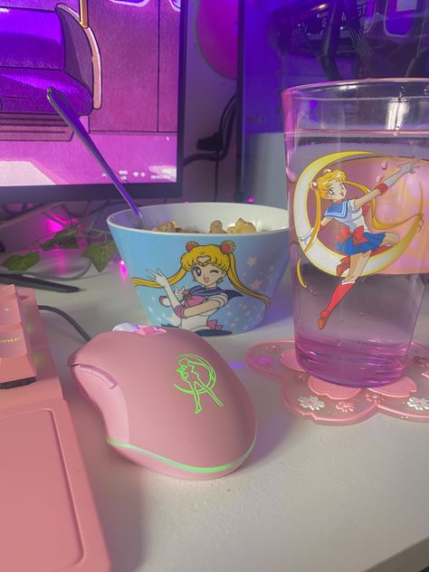 sailor moon, sailor moon set up, sailor moon mouse, sailor moon cup, sailor moon bowl Sailor Moon Bedroom Decor, Sailor Moon Aesthetic Room, Sailor Moon Room Aesthetic, Sailor Moon Gaming Setup, Sailor Moon Decor, Sailor Moon Room Decor, Sailor Moon Room, Sailor Moon Merch, Sailor Moon Birthday