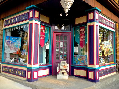 The Best Independent Bookstores In Canada | Chatelaine Best Bookstores In The World, Children’s Bookstore, Indie Bookstore Aesthetic, Used Bookstore Ideas, Bookstore Proposal, Colorful Bookstore, Toronto Bookstore, Beautiful Bookstores, Bookstore Ideas