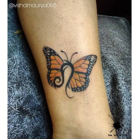 Butterfly Leo Tattoo, Cute Small Leo Tattoos, Leo Butterfly Tattoo, Leo Inspired Tattoos For Women, Leo Symbol Tattoo For Women, Leo Zodiac Nail Designs, Butterfly Watercolor Tattoo, Leo Glyph, Leo Inspired Tattoos