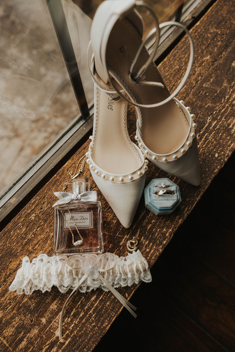 Detail Shots | Wedding Shoes | Wedding Details | Texas Wedding Photographer | Wedding Ring | Flatlay | Travel Photographer Getting Ready Detail Shots, Wedding Details Photography Rings, Wedding Ring Detail Shots, Bride Flatlay, Bride Detail Shots, Ring Flatlay, Detail Wedding Shots, Ring Shots Wedding, Detail Shots Wedding