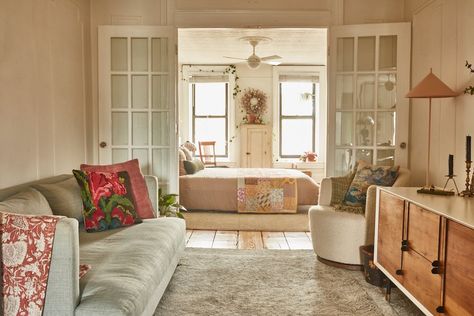 Railroad Style Apartment Decor, Railroad Apartment Living Room, Railroad Apartment Ideas Brooklyn, Railroad Apartment Ideas, Railroad Style Apartment, Living Room Brooklyn, Shotgun House Interior, Hoboken Apartment, Nyc Apartment Inspo