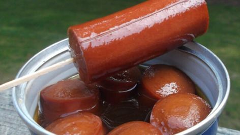 Spam Recipes Dinners, Sausage Appetizer Recipes, Vienna Sausages, Hot Dog Sauce Recipe, Sausage Appetizers, Vienna Sausage, Sausage Sauce, Mini Hot Dogs, Hot Dog Sauce