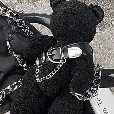 Grunge Sharpen, Teddy Bear Aesthetic, Creepy Stuffed Animals, Bear Aesthetic, Black Teddy Bear, Aesthetic Grunge Outfit, Your Adorable, Estilo Punk, Black And White Aesthetic