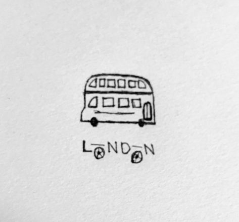 London Simple Drawing, London Doodles Easy, Bus Sketch Simple, London Line Drawing, London Aesthetic Drawing, London Bus Tattoo, Double Decker Bus Tattoo, London Stamp Tattoo, London Bus Drawing