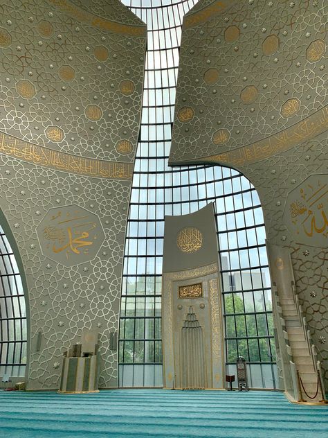 #köln
#germany
#mosque
#colognecentralmosque #islam Georgia Background, Islam Wallpaper, Central Mosque, Koln, Beautiful Mosques, Architectural Design, Modern Architecture, Design Interior, Architecture Design