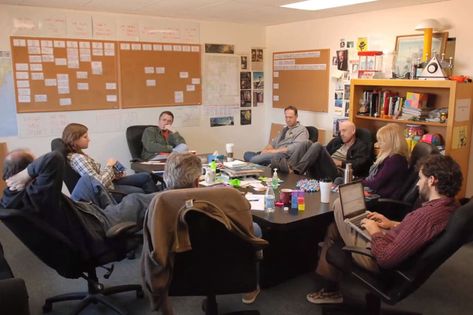 WHAT IS A WRITERS ROOM?. 5 key points | by Filmarket Hub | Filmarket Hub | Medium Writers Room, Lunch Club, Writers Write, Stay Humble, A Tv, Interesting Articles, Screenwriting, Breaking Bad, Whiteboard