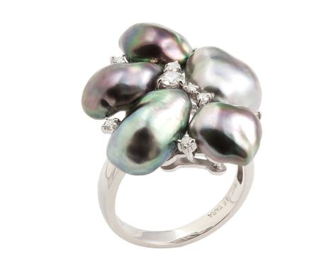 TARA Pearls Museum 8x10mm Black Keshi Cultured Pearl Ring set in 18K White Gold with Diamonds. Cultured Pearl Ring, Pearl Rings, Nouveau Jewelry, Jewelry Pearl, Museum Collection, Precious Gems, Pretty Jewellery, Baroque Pearls, Pearl Ring