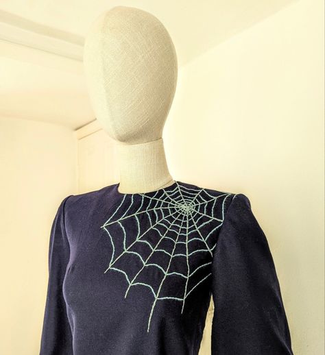 Spiderweb Shirt, Goth Cardigan, Spiderweb Dress, 1950s Halloween, Diy Couples Costumes, Goth Style, Cat Crafts, Inspired Fashion, Couples Costumes