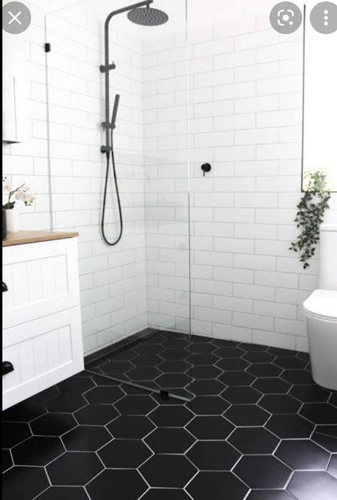 Ensuite Inspiration, Black Hexagon Tile Bathroom, Hexagon Tile Bathroom Floor, Hexagon Bathroom, Hexagon Tile Bathroom, Rimless Toilet, Ensuite Ideas, Makeover Kamar Mandi, Small Ensuite