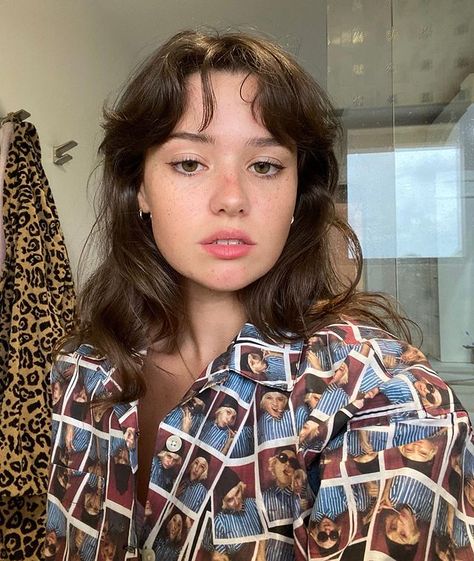 Long Hair With Bangs, Short Hair With Bangs, Cut My Hair, Hair Inspo Color, Curtain Bangs, Grunge Hair, Aesthetic Hair, Hairstyles With Bangs, Pretty Hairstyles