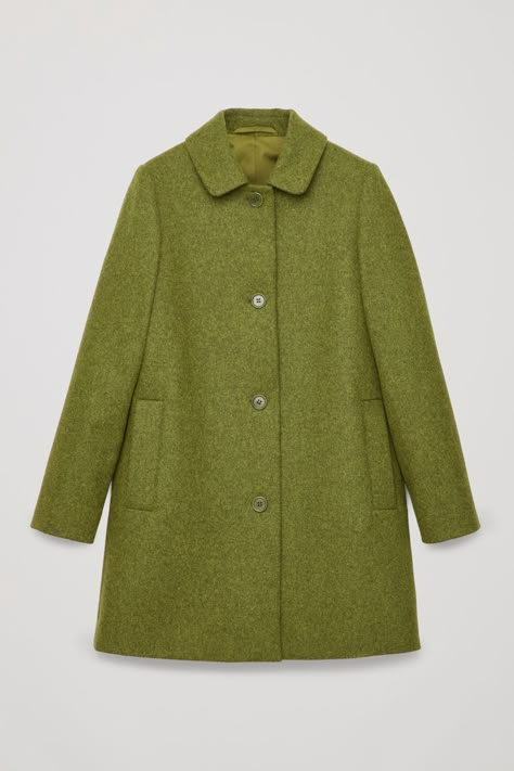 STRAIGHT WOOL COAT Green Wool Coat Outfit, Tonal Outfits, Wool Coat Outfit, Layers Outfit, Camel Outfit, Linen Blanket, Green Wool Coat, Wool Coat Women, Perfect Coat