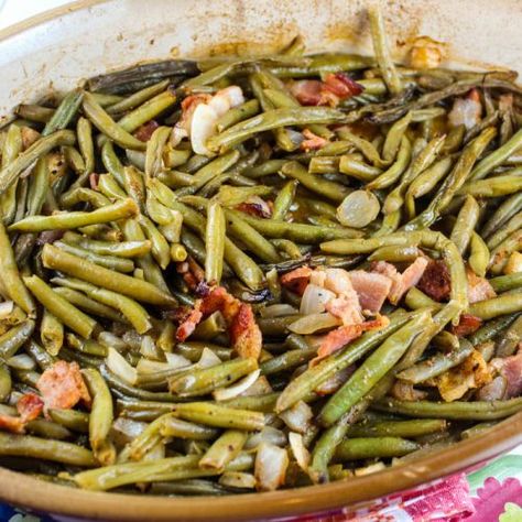 Green Bean Grill Recipes, Smoked Green Beans With Bacon, Smoker Green Beans, Smoked Green Beans In Smoker, Smoked Green Beans, Pork Tenderloin Sides, Grill Foods, Smoker Recipes Electric, Smoked Vegetables