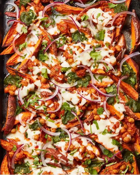 Cheese Fries Are Great, But Chana Masala Cheese Fries Are Even Better | Epicurious Vegan Chana Masala, Parmesan Crusted Zucchini, Frozen Sweet Potato Fries, Masala Fries, Samosa Chaat, Crispy Sweet Potato Fries, Team Snacks, Chili Cheese Fries, Raw Broccoli