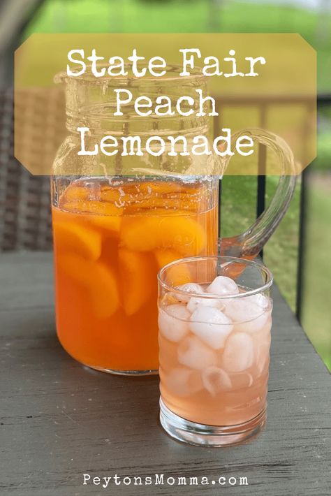 Pitcher Lemonade, Fair Foods, Flavored Lemonade, Sweet Tea Recipes, Homemade Lemonade Recipes, State Fair Food, Tea Drink Recipes, Fresh Squeezed Lemonade, Peach Lemonade