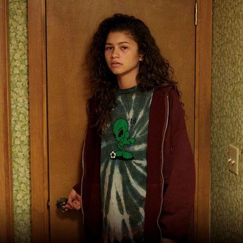 Euphoria Quotes, K C Undercover, Rue Euphoria, Euphoria Quote, Holi Party, Euphoria Fashion, Zendaya Outfits, Barbie Ferreira, Cher Horowitz