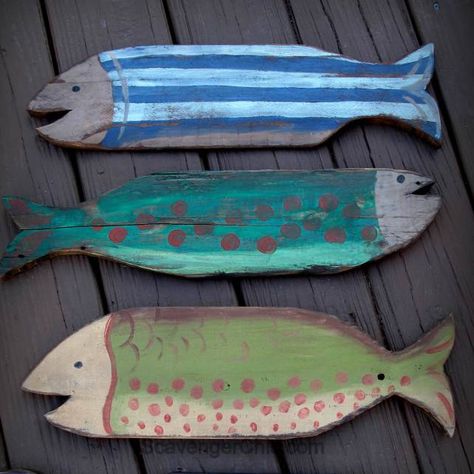 Pallet Wood projects, Painted fish, Wooden Fish, beach decor Pallet Wood Projects, Deco Marine, Painted Fish, Fish Wall Decor, Wood Fish, Wooden Fish, Wooden Pallet Projects, Pallet Crafts, Beach Wall Decor