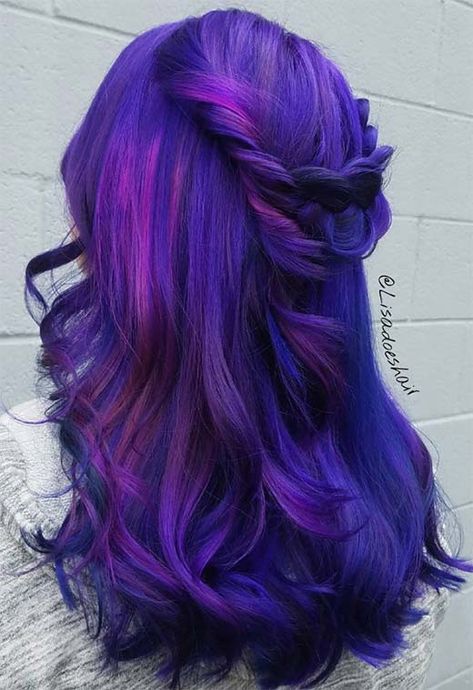 Purple Hair Dye, Magenta Hair Colors, Purple Hair Color Ideas, Violet Hair Colors, Purple Hair Color, Light Purple Hair, Dyed Tips, Hair Dye Tips, Luxury Purple