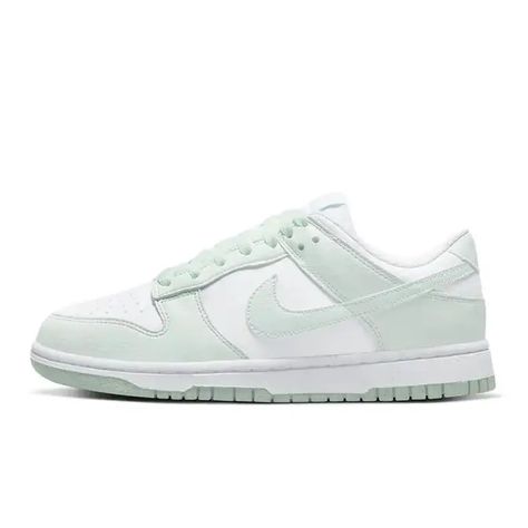 Nike Dunk Low Next Nature, High Air Force 1, Low Dunks, Basket Nike, Dunk Low Nike, Baskets Nike, Exclusive Sneakers, Adidas Spezial, Dunks Nike