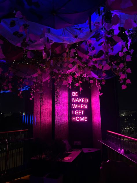 Dinner Asthetic Picture Instagram, Bar Lounge Design, Indian Clubs, Sunset Quotes Instagram, Nightclub Aesthetic, Neon Quotes, Girlfriend Surprise, Money Images, Dark Purple Aesthetic