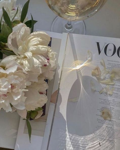 Maria Clara, Wine, Magazine, Glass, Flowers, White, Instagram