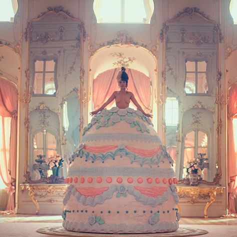 Melanie Martinez Youtube, Melanie Martinez Birthday, Strawberry Shortcake Dress, K-12 Melanie Martinez, William Scott, Melanie Martinez Photography, Dress Cake, Soft Serve, Lyric Video