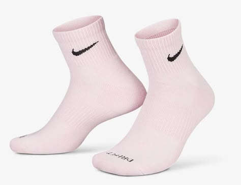 Pink Socks Aesthetic, Cheap Pink School Socks, Pink Nike Socks, Nike Ankle Socks Pink, Cheap Cute Pink Socks, Cheap Cozy Pink Socks, Socks Aesthetic, Pink Nike, Cute Nike Outfits