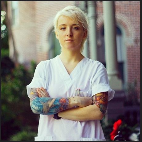 Some may say tattoos don’t belong in a professional setting, especially in a hospital or doctors office. It is even recommended by the Department of Health guidelines tha… Tattoos In The Workplace, School Encouragement, Nurse Tattoo, Hidden Tattoos, Social Stigma, Health Guidelines, Healthcare Jobs, Employee Handbook, Tattoo People