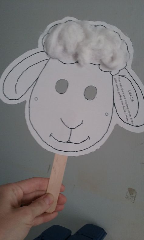 It's no secret. Little kids love two things: Christmas...and Animal Masks! So, combine them in this cute sheep mask. I took the templat... Sheep Template, Sheep Mask, Animal Masks For Kids, Sheep Face, Christmas Sheep, Sheep Crafts, Sunday School Crafts For Kids, Religious Crafts, Puppet Crafts