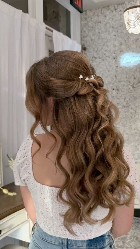 Wedding Half Hair Up, Special Occasion Hairstyles Half Up, Half Up Half Down Wedding Hair No Extensions, Half Up With Braids Wedding, Hair Braid Crown Half Up, Wedding Curls Half Up Half Down, Half Up Half Down With Accessories, Loose Curls Long Hair Half Up, Long Wedding Hairstyles Half Up